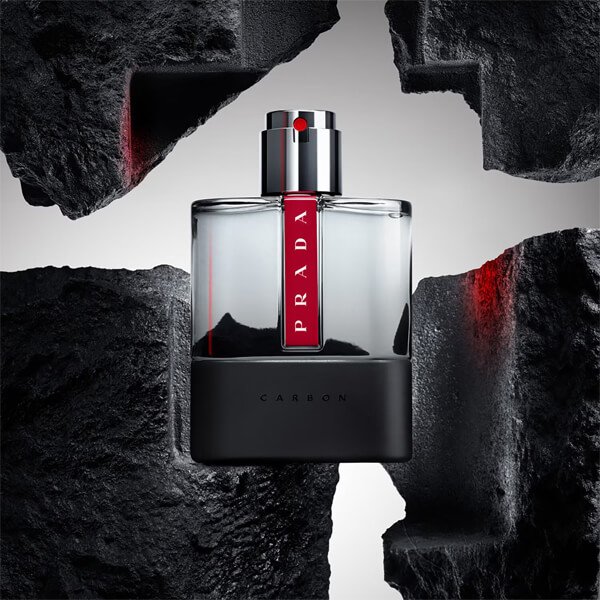 Prada_Luna_Rossa_Carbon