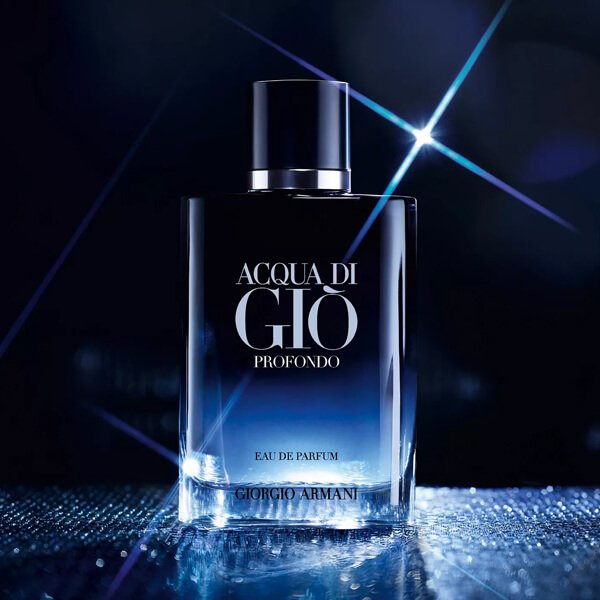 Giorgio Armani Acqua di Gio Profondo Eau de Parfum