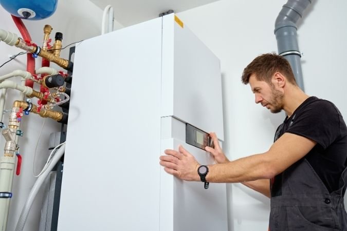 czym palić w kotle na biomasę