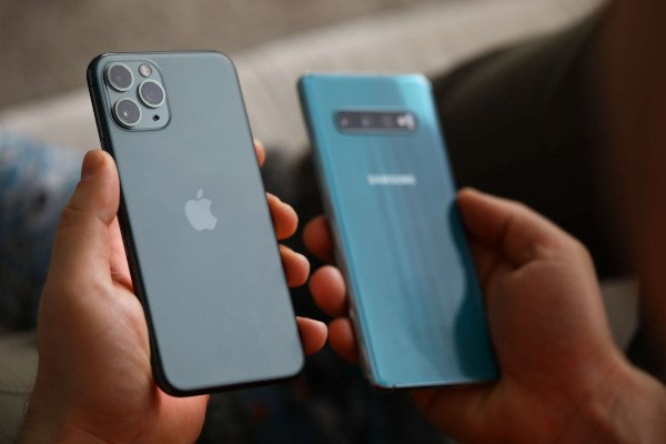 Czy warto kupić iPhone w 2022 roku? 6 zalet smartfonów od Apple