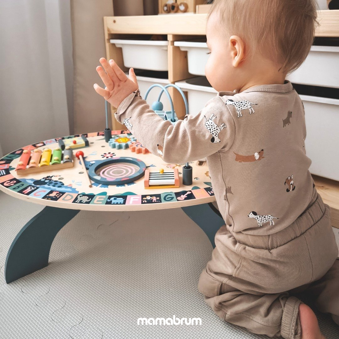 Drewniany stolik edukacyjny muzyczny sensoryczny