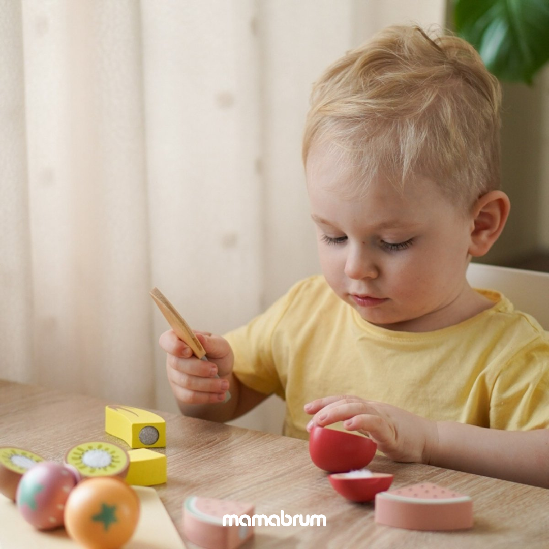 Drewniane owoce do krojenia