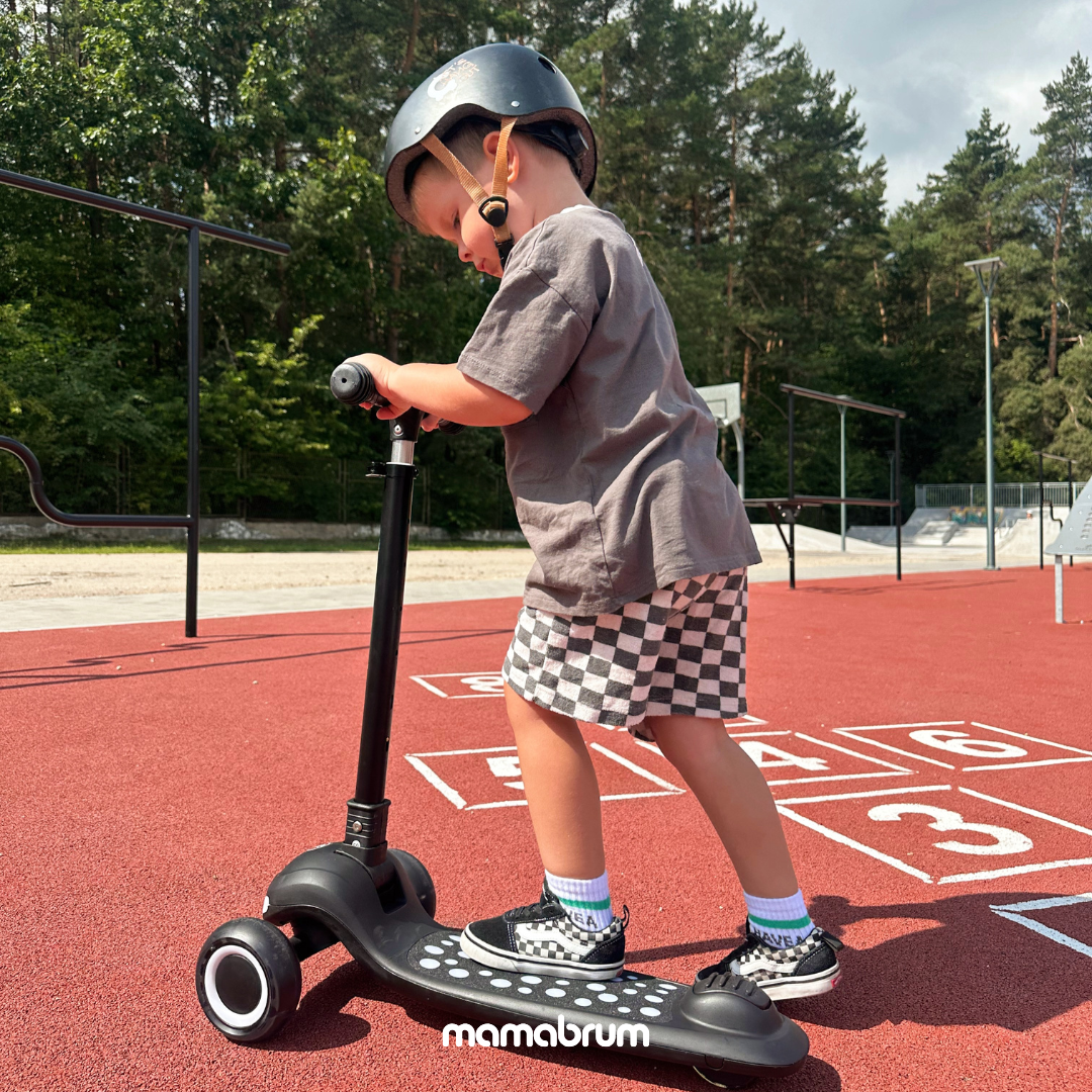Hulajnoga balansowa - podświetlany podest i koła LED