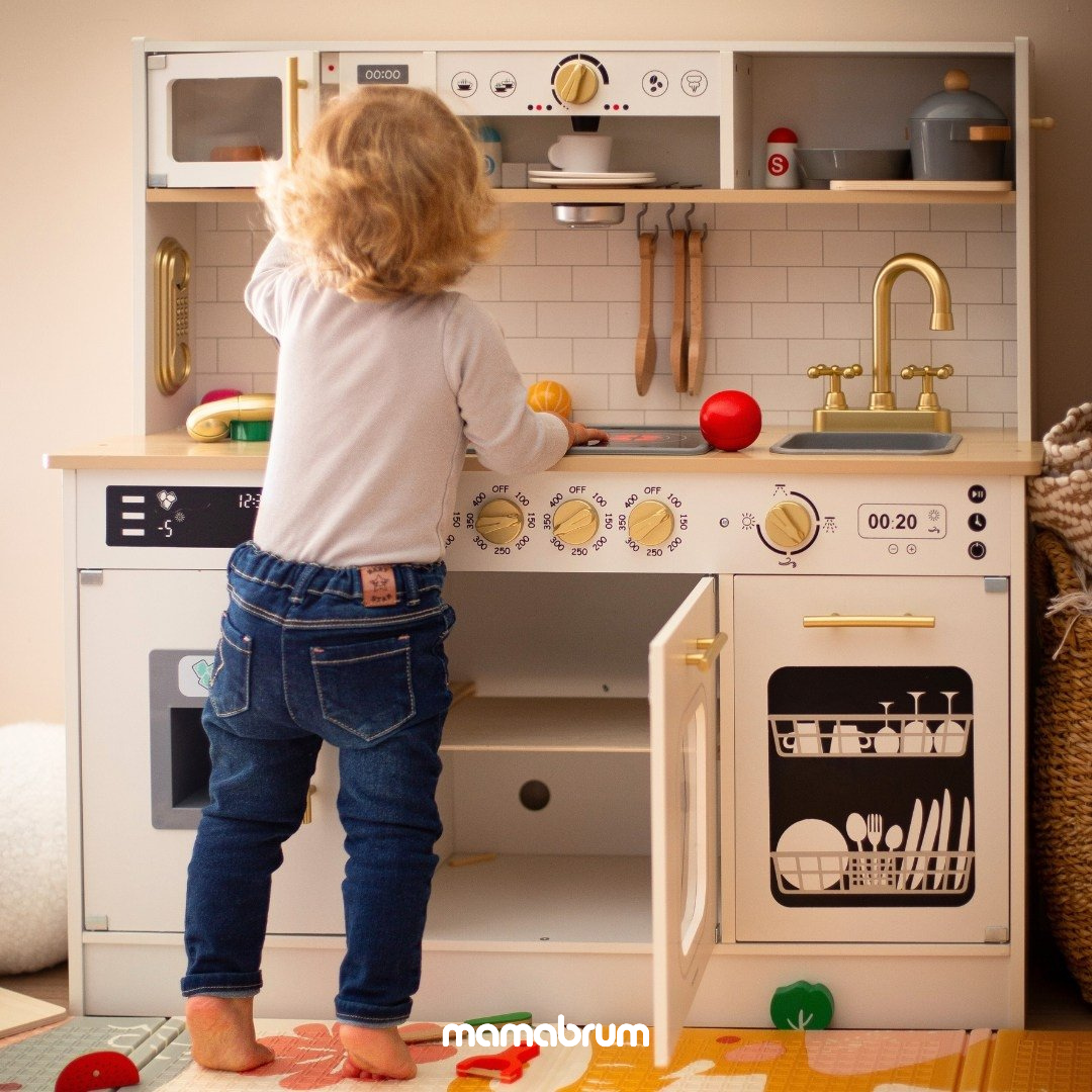 Interaktywna drewniana kuchnia XXL z akcesoriami i oświetleniem LED - dwupoziomowa