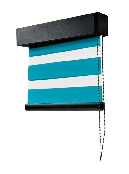 Rolety dzień noc mają wielu fanów. Systemy zabudowane w eleganckiej kasecie pozwalają zasłaniać większe powierzchnie co daje szansę tym roletom na wyraźniejsze pokazanie ich walorów estetycznych.