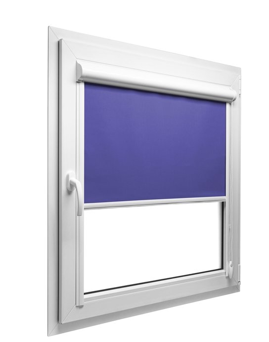 Rolety w kasetach Lux są dostosowane do płaskich listew przyszybowych. Ich zaletą jest niewielka odległość na jaką kaseta odstaje od ramy okna