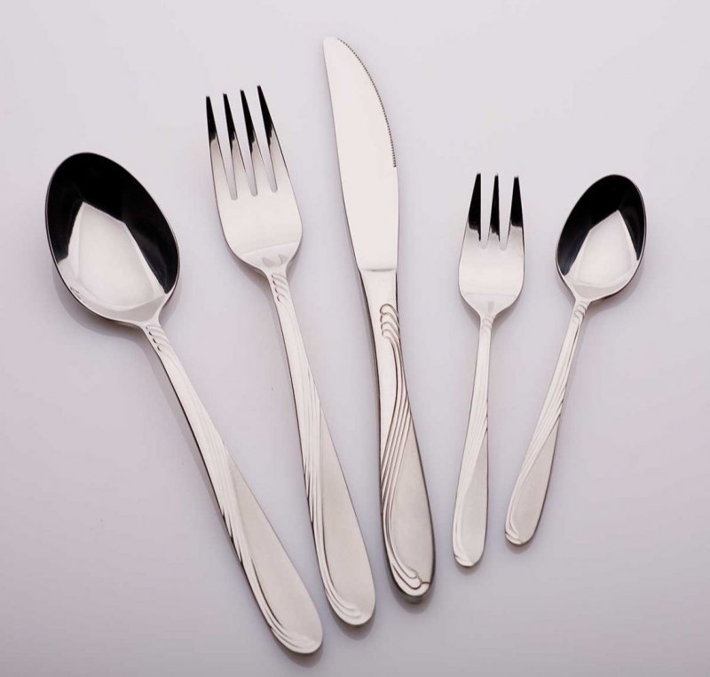 KINGHOFF SZTUĆCE 72ELE. SATYNA KH-3554