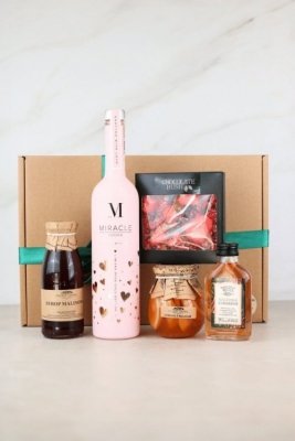 Zestaw prezentowy z wódką i nalewką "Szykowny podarunek"